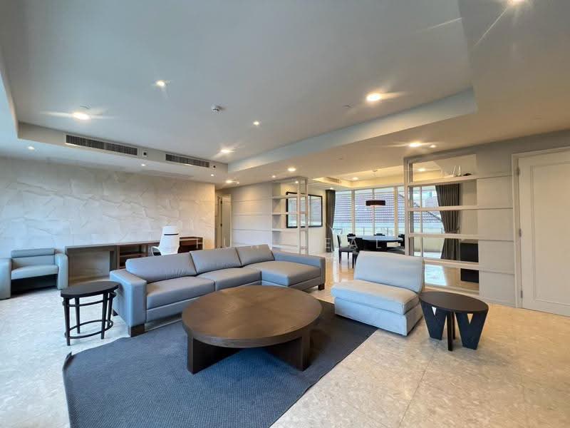 Hampton Thonglor 10, Bangkok, 324 Soi Thonglor 10, Sukhumvit Road, Khlong Tan Nua, Watthana, Bangkok, 4 Bedrooms, 232 sqm, Condo For Rent, by Khun Real, 500443390 - DDproperty.com