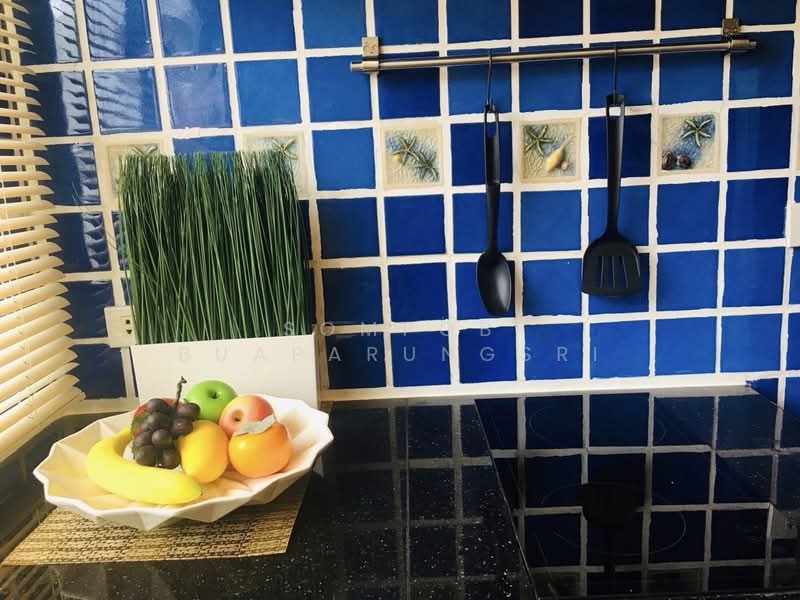 Green Point Silom, Bangkok, 29 Soi Anumanratthanon, Suriyawong, Bang Rak, Bangkok, 1 Bedroom, 63 sqm, Condo For Rent, by Sompob Buaparungsri, 500443412 - DDproperty.com