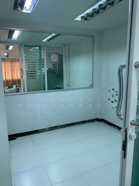 Nanthawan 2, Bangkok, Liapwaree Road, Khok Faed, Nong Chok, Bangkok, 3 Bedrooms, 164 sqm, Townhouse For Sale, by Veerawat Phaisanwasin, 500443445 - DDproperty.com