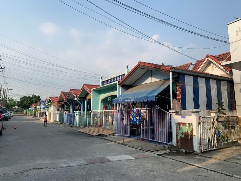 Nanthawan 2 : นันทวัน 2, กรุงเทพ, ถนน เลียบวารี, โคกแฝด, หนองจอก, กรุงเทพ, 164 ตร.ม., ทาวน์เฮ้าส์ ขาย, โดย Veerawat Phaisanwasin, 500443445 - DDproperty.com