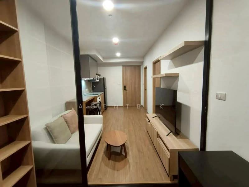 The Livin Phetkasem, Bangkok, 689 Petchkasem Road, Bang Wa, Phasi Charoen, Bangkok, 1 Bedroom, 38 sqm, Condo For Rent, by Agentbkk, 500443471 - DDproperty.com