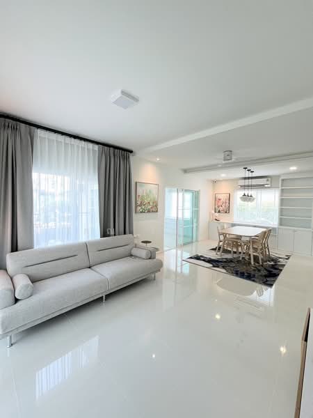 Villaggio 3 Srinakarin-Bangna, Samut Prakan, Bang Kaeo, Bang Plee, Samut Prakan, 4 Bedrooms, 175 sqm, Single Detached House For Rent, by Mooky ตุลาพันธุ์, 500443507 - DDproperty.com