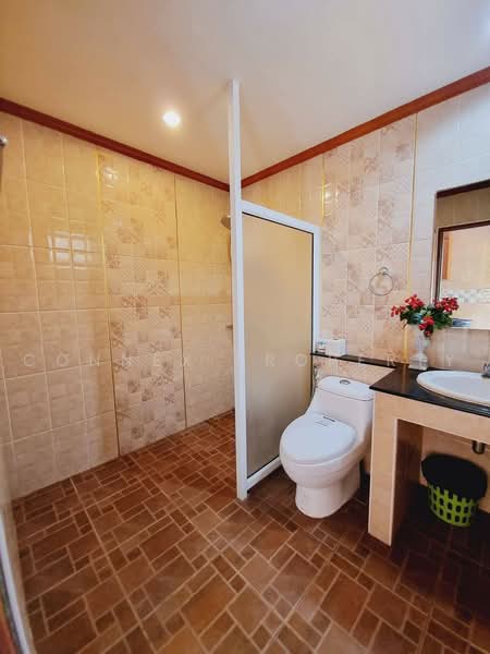 Friendly Land Pool Villa 2 - Pattaya, Chon Buri (Pattaya), ซากแง้ว, Huai Yai, Bang Lamung (Pattaya), Chon Buri (Pattaya), 5 Bedrooms, 500 sqm, Single Detached House For Sale, by Connex Property, 500443519 - DDproperty.com