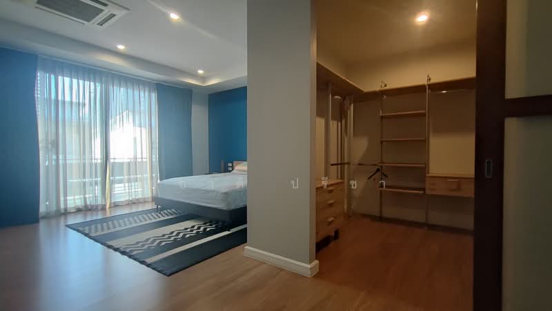 Bless Town Sukhumvit 50, Bangkok, Sukhumvit 50 Road, Phra Kanong, Khlong Toei, Bangkok, 3 Bedrooms, 240 sqm, Townhouse For Sale, by สุชาติ ปรีชา, 500443543 - DDproperty.com