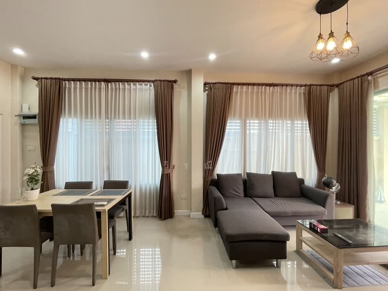 เช่าบ้านเดี่ยวชั้นเดี่ยวพร้อมเฟอร์ทั้งหลัง, Nakhon Ratchasima, Suranari, Muang Nakhon Ratchasima, Nakhon Ratchasima, 2 Bedrooms, 110 sqm, Single Detached House For Rent, by วิรณี, 500443552 - DDproperty.com
