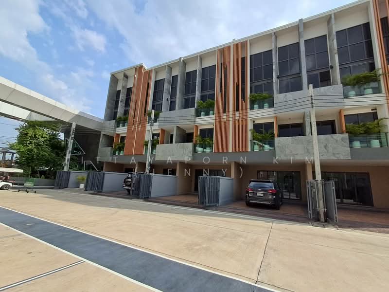 Chayada Biz Place, Bangkok, ดอกไม้ เลขที่ 1 ซอย 67, Dok Mai, Prawet, Bangkok, 3 Bedrooms, 248 sqm, Townhouse For Sale, by Tittayaporn Kim (Jenny), 500443580 - DDproperty.com