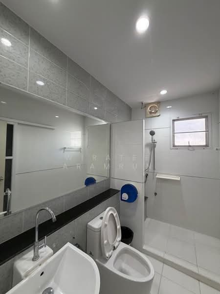 Le Neo Srinakarin, Samut Prakan, Srinakarin Road, Phreak Sa Mai, Muang Samut Prakarn, Samut Prakan, 4 Bedrooms, 245 sqm, Single Detached House For Rent, by Wiratee Aramrun, 500443588 - DDproperty.com