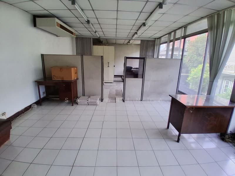 Office for Rent|CBD area|Rama 4-Sathorn-Silom (divided rental zones), Bangkok, เชื้อเพลิง, Chong Nonsi, Yan Nawa, Bangkok, Studio, 260 sqm, Single Detached House For Rent, by Sasialinda (Muay), 500443596 - DDproperty.com