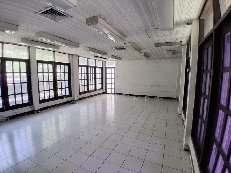 Office for Rent|CBD area|Rama 4-Sathorn-Silom (divided rental zones), Bangkok, เชื้อเพลิง, Chong Nonsi, Yan Nawa, Bangkok, Studio, 260 sqm, Single Detached House For Rent, by Sasialinda (Muay), 500443596 - DDproperty.com