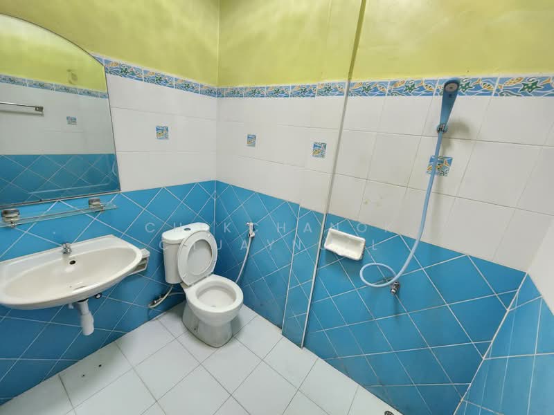 ทาวน์เฮ้าส์ เพชรเกษม 112, Bangkok, เพชรเกษม 112, Nong Kang Plu, Nong Khaem, Bangkok, 2 Bedrooms, 120 sqm, Townhouse For Sale, by Chekchanok Chuaynual, 500443639 - DDproperty.com
