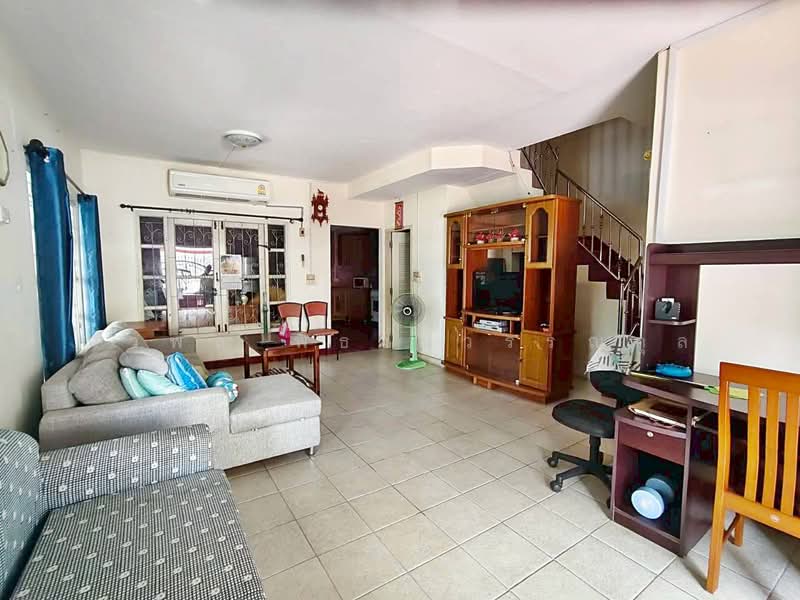 Pruksa 15 Thepharak, Samut Prakan, Praksa-Tamru Road, Phreak Sa Mai, Muang Samut Prakarn, Samut Prakan, 3 Bedrooms, 136 sqm, Townhouse For Sale, by นวพล พิธานวรรณกุล, 500443649 - DDproperty.com
