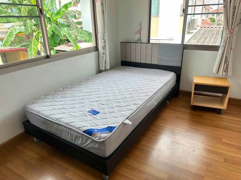 ให้เช่าบ้านเดี่ยว ม.เฮ้าส์ออฟคานารี สวนเสือ ศรีราชา, Chon Buri (Pattaya), Surasak, Si Racha, Chon Buri (Pattaya), 3 Bedrooms, 200 sqm, Single Detached House For Rent, by Dusit Saengfa, 500443668 - DDproperty.com