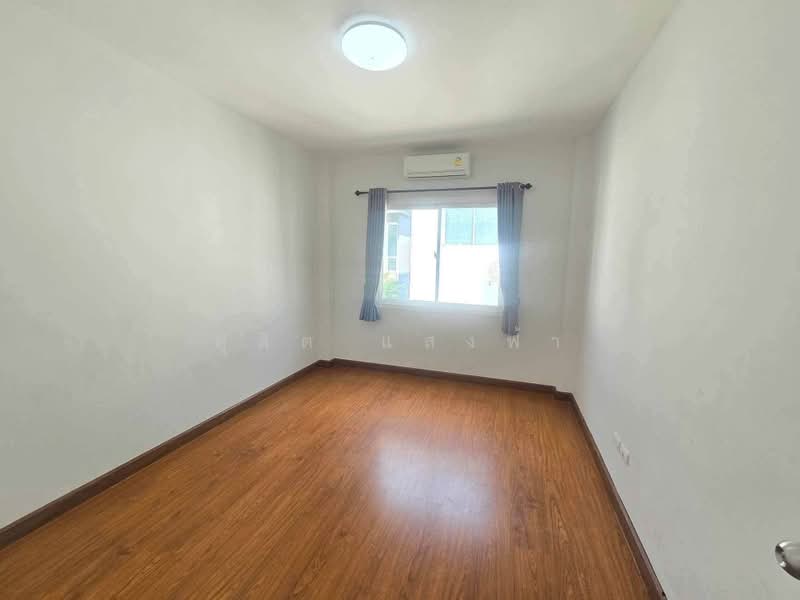ให้เช่าบ้านแฝด ม.เลควัลเล่ย์ บ่อวิน ศรีราชา, Chon Buri (Pattaya), Bo Win, Si Racha, Chon Buri (Pattaya), 3 Bedrooms, 120 sqm, Semi-Detached House (Twin House) For Rent, by Dusit Saengfa, 500443680 - DDproperty.com