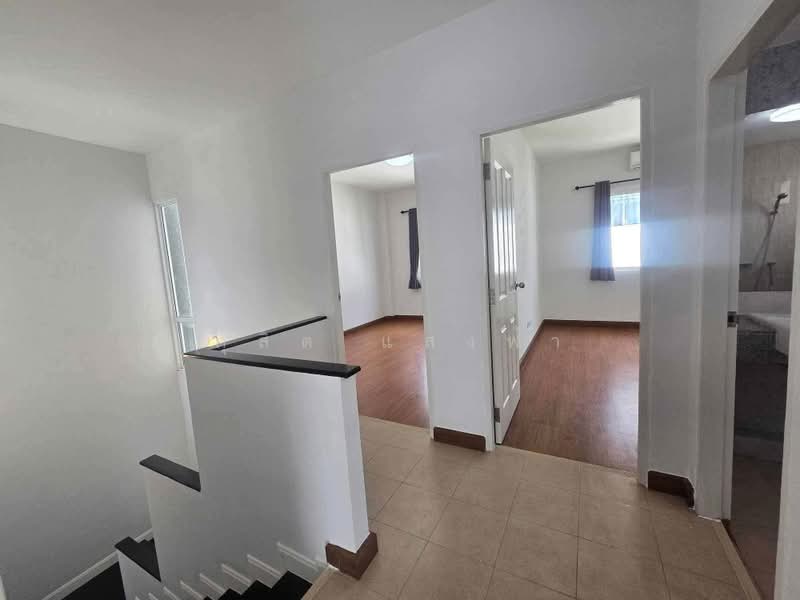 ให้เช่าบ้านแฝด ม.เลควัลเล่ย์ บ่อวิน ศรีราชา, Chon Buri (Pattaya), Bo Win, Si Racha, Chon Buri (Pattaya), 3 Bedrooms, 120 sqm, Semi-Detached House (Twin House) For Rent, by Dusit Saengfa, 500443680 - DDproperty.com