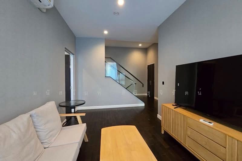 The Gentry Phatthanakan 2, Bangkok, Phatthanakan 32, Suan Luang, Bangkok, 4 Bedrooms, 440 sqm, Single Detached House For Rent, by มนัสนันท์ สิริรุจิรัตน์, 500443707 - DDproperty.com