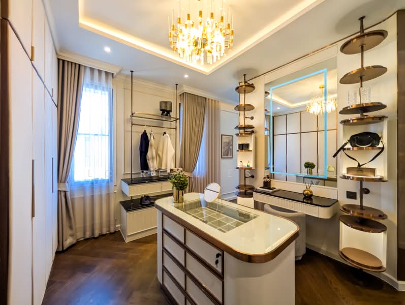 House Near International Schools East Pattaya, Chon Buri (Pattaya), Bang Lamung, Bang Lamung (Pattaya), Chon Buri (Pattaya), 4 Bedrooms, 325 sqm, Single Detached House For Sale, by PLC Real Estate, 500443720 - DDproperty.com