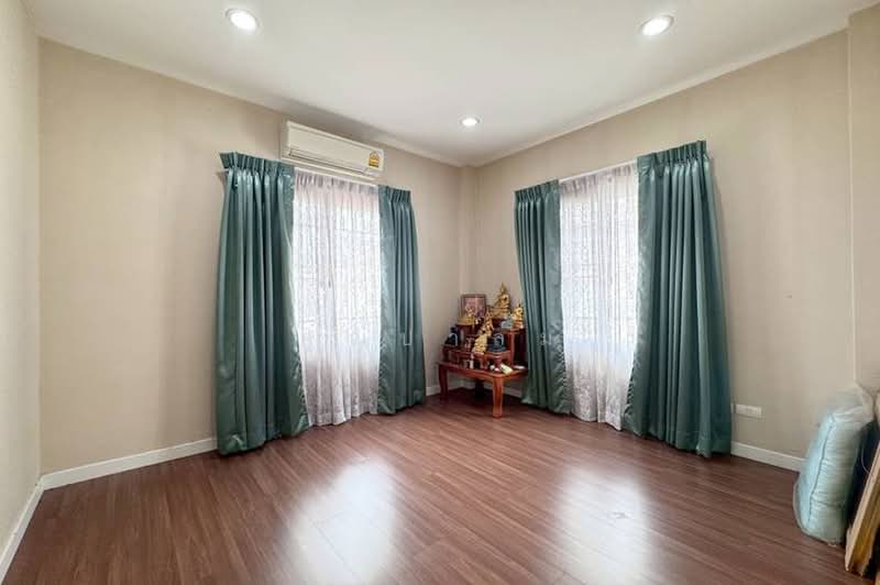 Thanasiri Ratchapruek-Thanamnon, Nonthaburi, Thanam Non Road-Wat Bot Don Phrom, Bang Krang, Muang Nonthaburi, Nonthaburi, 3 Bedrooms, 190 sqm, Single Detached House For Sale, by คุณปาล์ม, 500443732 - DDproperty.com