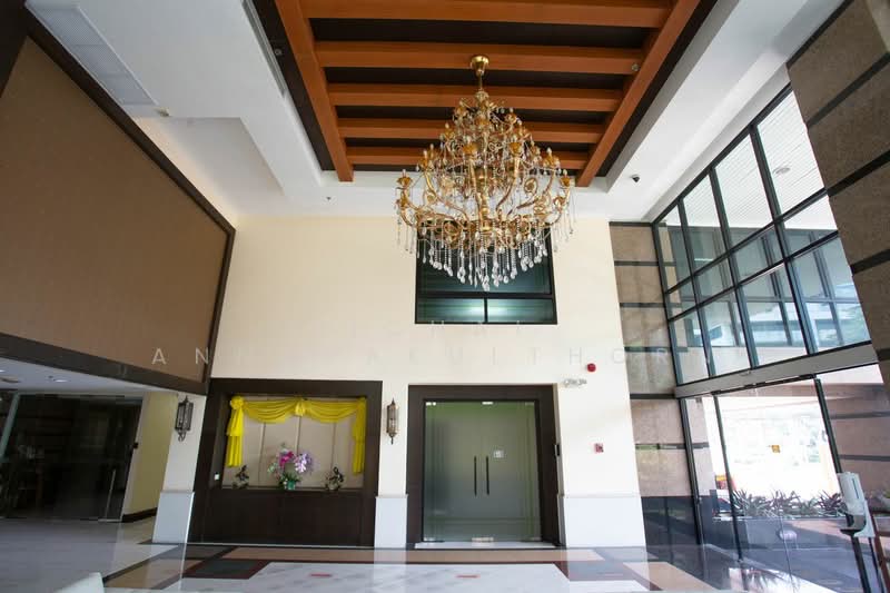 42 Grand Residence, Bangkok, 24 Soi Sukhumvit 42, Phra Kanong, Khlong Toei, Bangkok, 1 Bedroom, 70 sqm, Apartment For Rent, by Vichai  Annavakulthorn, 500443745 - DDproperty.com