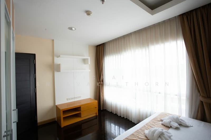 42 Grand Residence, Bangkok, 24 Soi Sukhumvit 42, Phra Kanong, Khlong Toei, Bangkok, 1 Bedroom, 70 sqm, Apartment For Rent, by Vichai  Annavakulthorn, 500443745 - DDproperty.com