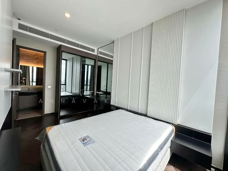 The Esse Sukhumvit 36, Bangkok, Soi Sukhumvit 36, Sukhumvit Road, Phra Kanong, Khlong Toei, Bangkok, 3 Bedrooms, 125 sqm, Condo For Rent, by Vichai  Annavakulthorn, 500443770 - DDproperty.com