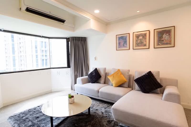 Baan Suanpetch, Bangkok, 18 Soi Sukhumvit 39, Khlong Tan Nua, Watthana, Bangkok, 3 Bedrooms, 140 sqm, Condo For Rent, by Boonraksa Sopak, 500443774 - DDproperty.com