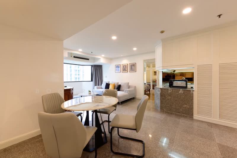Baan Suanpetch, Bangkok, 18 Soi Sukhumvit 39, Khlong Tan Nua, Watthana, Bangkok, 3 Bedrooms, 140 sqm, Condo For Rent, by Boonraksa Sopak, 500443774 - DDproperty.com