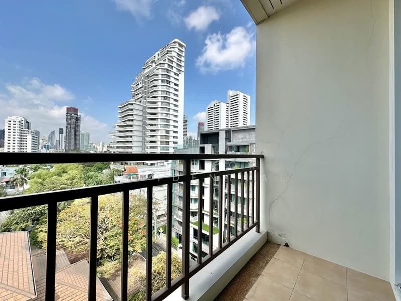 NS Residence, Bangkok, 96 Soi Charoenmitr, 10 Ekkamai Rd, Phra Kanong Nua, Watthana, Bangkok, 2 Bedrooms, 150 sqm, Apartment For Rent, by Bangkok Residential, 500443780 - DDproperty.com