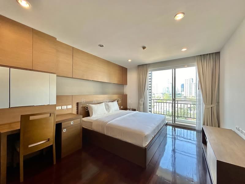NS Residence, Bangkok, 96 Soi Charoenmitr, 10 Ekkamai Rd, Phra Kanong Nua, Watthana, Bangkok, 2 Bedrooms, 150 sqm, Apartment For Rent, by Bangkok Residential, 500443780 - DDproperty.com