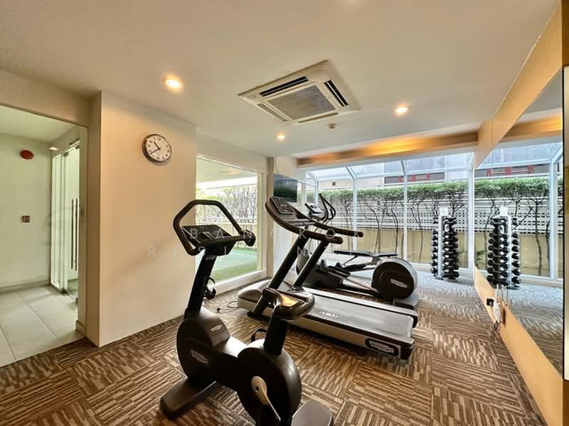 NS Residence, Bangkok, 96 Soi Charoenmitr, 10 Ekkamai Rd, Phra Kanong Nua, Watthana, Bangkok, 2 Bedrooms, 150 sqm, Apartment For Rent, by Bangkok Residential, 500443780 - DDproperty.com