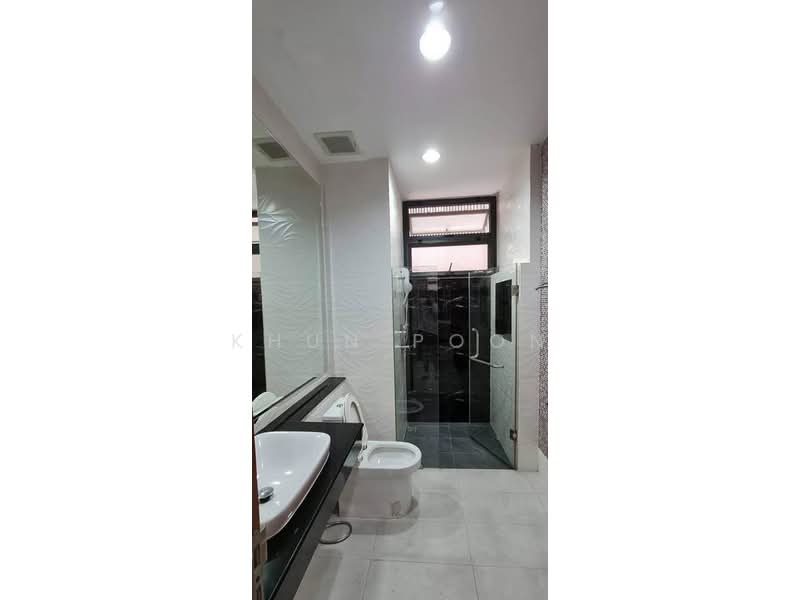 For Rent: Luxury 3-Storey Detached House | Pridi Banomyong 26 (Sukhumvit 71) | Company Registration, bangkok, ซอยปรีดีฯ 26, Khlong Tan Nua, Watthana, Bangkok, 4 Bedrooms, 735 sqm, Single Detached House For Rent, by Khun Poon, 500443811 - DDproperty.com