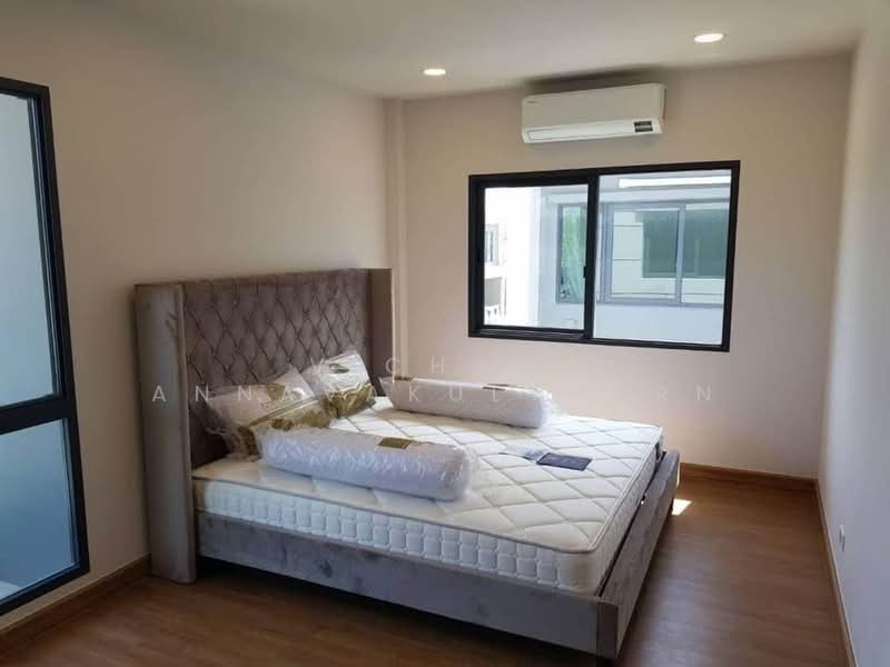 Centro Bangna, Samut Prakan, 111 Soi 3, Bang Kaeo, Bang Plee, Samut Prakan, 4 Bedrooms, 209 sqm, Single Detached House For Rent, by Vichai Annavakulthorn, 500443825 - DDproperty.com