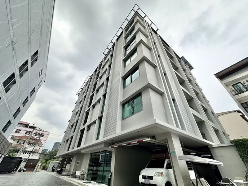 PALA Residence, Bangkok, Soi Prom Phak Thong Lo 25 Alley,, Khlong Tan Nua, Watthana, Bangkok, 2 Bedrooms, 125 sqm, Apartment For Rent, by Bangkok Residential, 500443830 - DDproperty.com