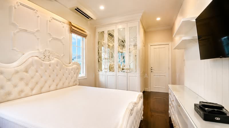 Narasiri Bangna, Samut Prakan, Bangna-Trad Road, Bangphli Yai, Bang Plee, Samut Prakan, 4 Bedrooms, 400 sqm, Single Detached House For Rent, by Kay Tippayanet, 500443836 - DDproperty.com