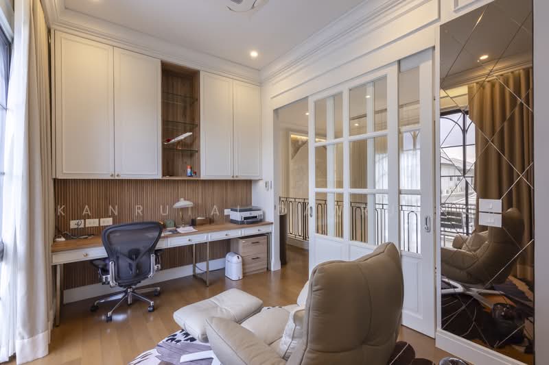 Narasiri Krungthep Kreetha, Bangkok, 69 Soi Pracha Ruamjai, Hua Mak, Bang Kapi, Bangkok, 4 Bedrooms, 554 sqm, Single Detached House For Rent, by Kanrutai Dawruang, 500443838 - DDproperty.com