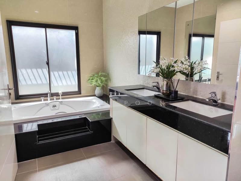 Perfect Masterpiece Sukhumvit 77, Samut Prakan, Soi Mu Ban Perfect Place Sukhumvit 77, Rachathewa, Bang Plee, Samut Prakan, 5 Bedrooms, 585 sqm, Single Detached House For Sale, by Khun Poon, 500443845 - DDproperty.com