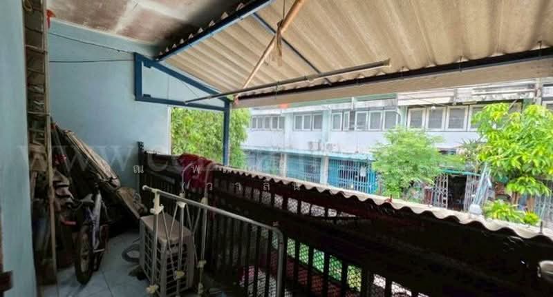ซอย จรัญสนิทวงศ์ 35, Bangkok, จรัญสนิทวงศ์ 35, Khlong Chak Phra, Taling Chan, Bangkok, 2 Bedrooms, 100 sqm, Townhouse For Sale, by คุณ พลอยวาลินน์ (วาลินน์), 500443857 - DDproperty.com