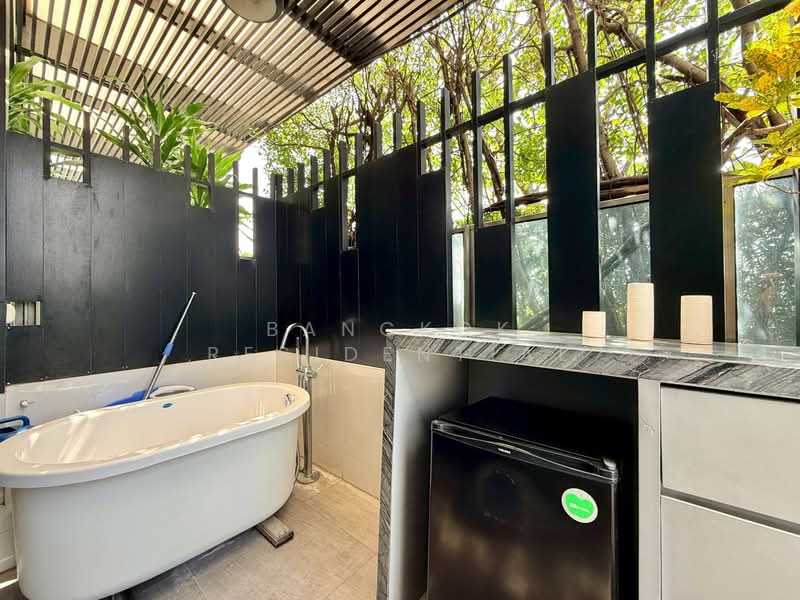 Noble Ploenchit, Bangkok, 1035 Ploenchit Road, Lumphini, Pathum Wan, Bangkok, 2 Bedrooms, 98 sqm, Condo For Rent, by Bangkok Residential, 500443860 - DDproperty.com