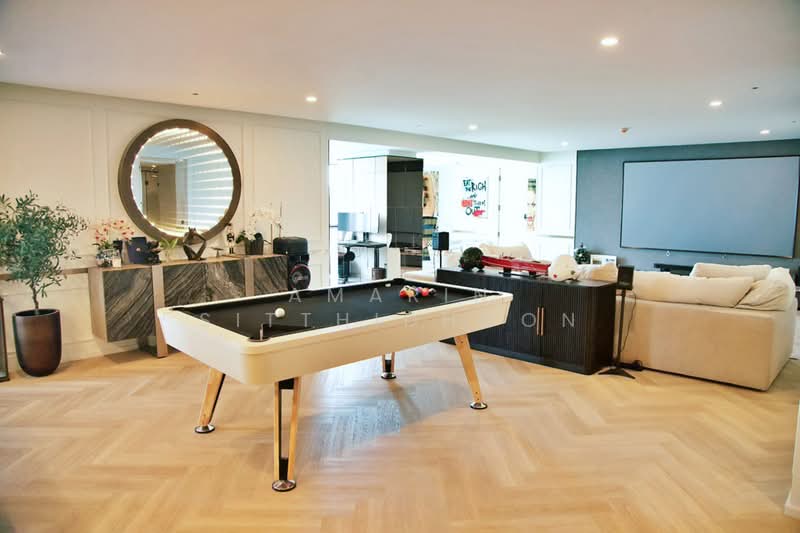 Fifty Fifth Tower, Bangkok, 84 Soi Sukhumvit 55, Sukhumvit Road, Khlong Tan Nua, Watthana, Bangkok, 4 Bedrooms, 275 sqm, Condo For Sale, by Amarin Sitthidhoon, 500443863 - DDproperty.com