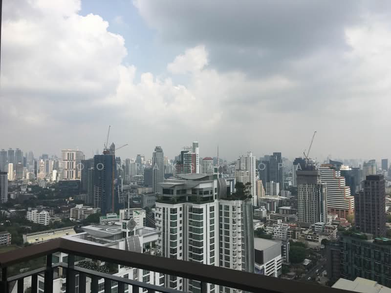Rhythm Sukhumvit 42, Bangkok, Soi Sukhumvit 42, Sukhumvit Road, Phra Kanong, Khlong Toei, Bangkok, 2 Bedrooms, 78 sqm, Condo For Rent, by Boonraksa Sopak, 500443870 - DDproperty.com