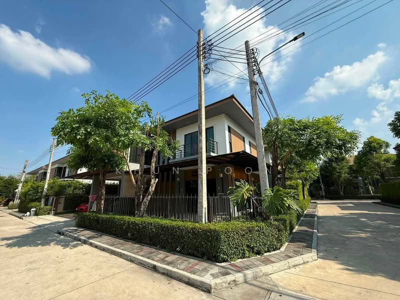 Baan Lumpini Suanluang Rama 9 Phase 2 : บ้านลุมพินี สวนหลวง ร.9 เฟส 2, กรุงเทพ, ถนน เฉลิมพระเกียรติ ร. 9, ประเวศ, กรุงเทพ, 300 ตร.ม., บ้านเดี่ยว ให้เช่า, โดย Khun Poon, 500443872 - DDproperty.com
