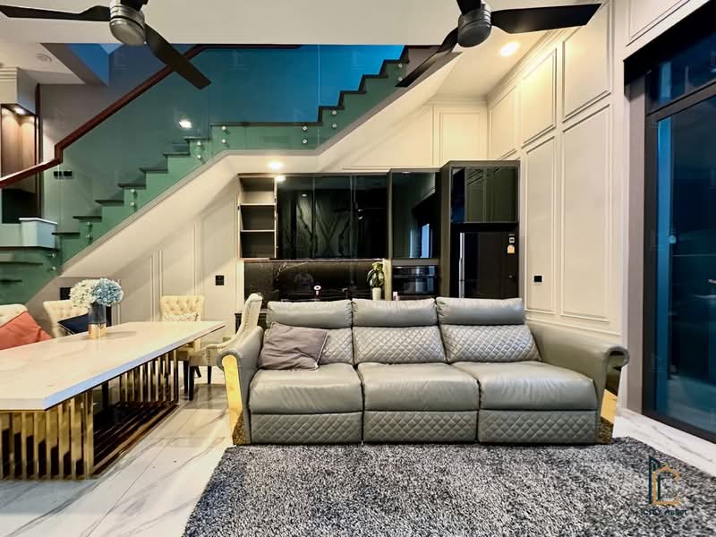 The Eight Chatuchak-Ratchada, Bangkok, Soi Lat Phrao 1 Yeak 25, Jom Phon, Chatuchak, Bangkok, 3 Bedrooms, 254 sqm, Townhouse For Sale, by Metas M, 500443891 - DDproperty.com