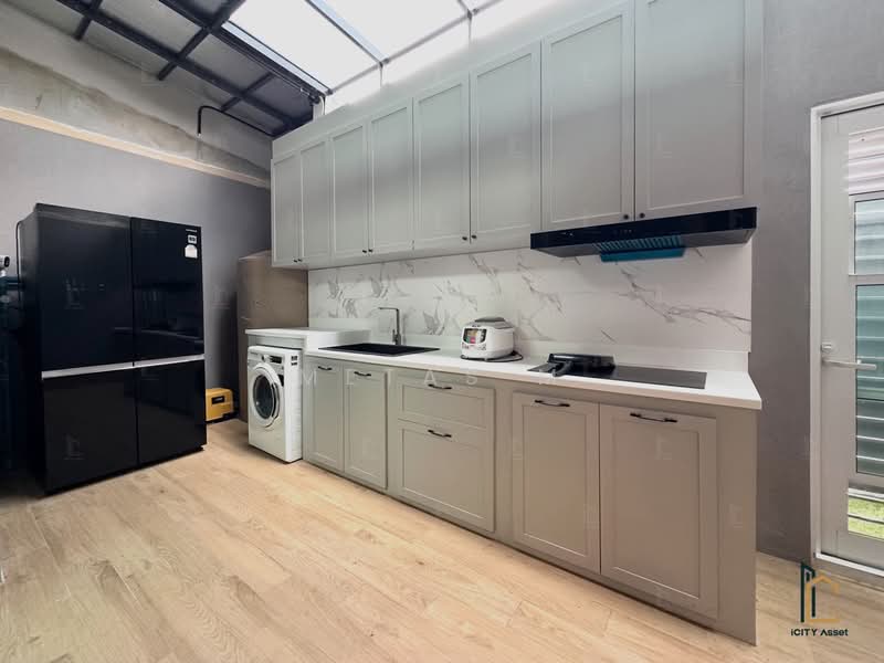 The Eight Chatuchak-Ratchada, Bangkok, Soi Lat Phrao 1 Yeak 25, Jom Phon, Chatuchak, Bangkok, 3 Bedrooms, 254 sqm, Townhouse For Sale, by Metas M, 500443891 - DDproperty.com
