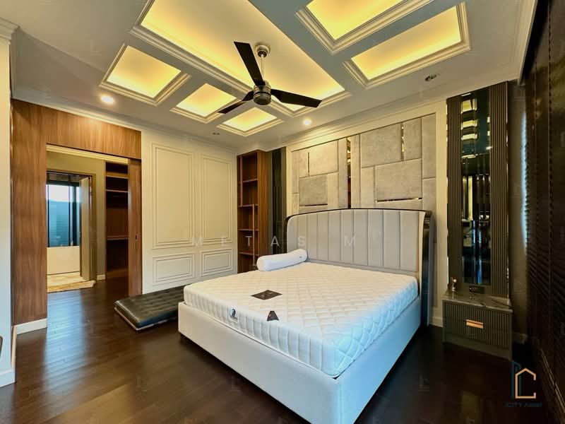 The Eight Chatuchak-Ratchada, Bangkok, Soi Lat Phrao 1 Yeak 25, Jom Phon, Chatuchak, Bangkok, 3 Bedrooms, 254 sqm, Townhouse For Sale, by Metas M, 500443891 - DDproperty.com