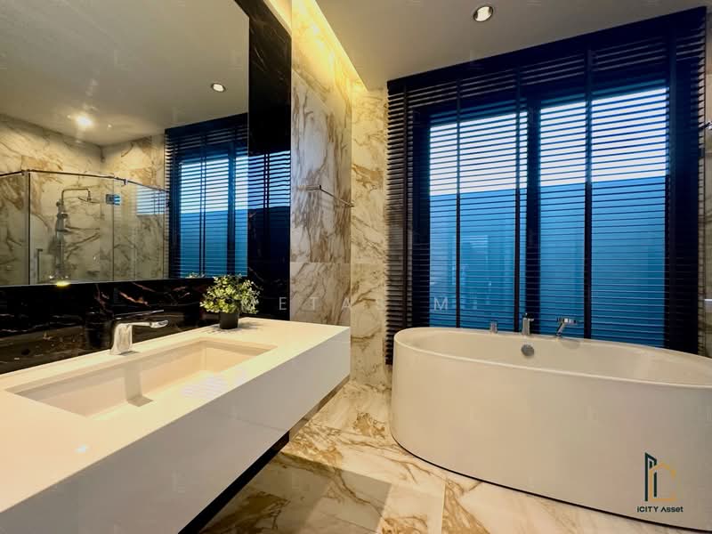 The Eight Chatuchak-Ratchada, Bangkok, Soi Lat Phrao 1 Yeak 25, Jom Phon, Chatuchak, Bangkok, 3 Bedrooms, 254 sqm, Townhouse For Sale, by Metas M, 500443891 - DDproperty.com