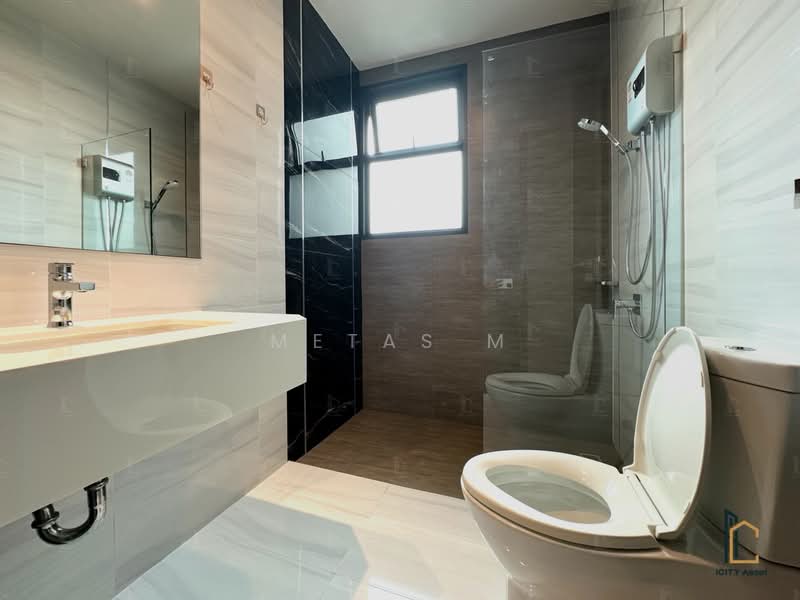 The Eight Chatuchak-Ratchada, Bangkok, Soi Lat Phrao 1 Yeak 25, Jom Phon, Chatuchak, Bangkok, 3 Bedrooms, 254 sqm, Townhouse For Sale, by Metas M, 500443891 - DDproperty.com