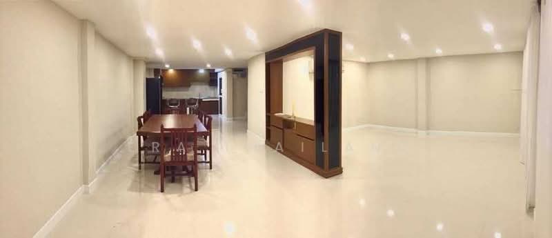 วัฒนา, Bangkok, Khlong Tan Nua, Watthana, Bangkok, 3 Bedrooms, 350 sqm, Townhouse For Rent, by ERA Thailand, 500443914 - DDproperty.com