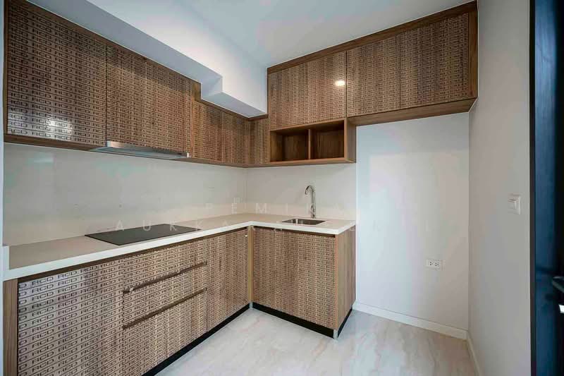 Demi Sathu 49, Bangkok, Sathupradit 49 Bang Pong pang, Bang Pong Pang, Yan Nawa, Bangkok, 3 Bedrooms, 212 sqm, Townhouse For Sale, by Pemika Aukkaraleekul, 500443924 - DDproperty.com