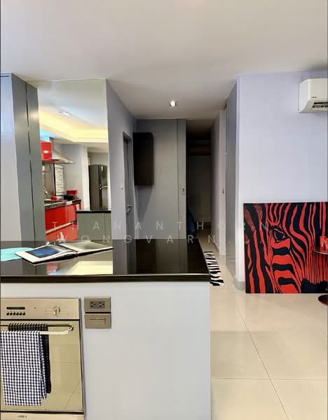 The Clover Thonglor Residence, Bangkok, Soi Sukhumvit 55, Khlong Tan Nua, Watthana, Bangkok, 3 Bedrooms, 115 sqm, Condo For Rent, by Thananthorn Wongvarnkaseam, 500443982 - DDproperty.com