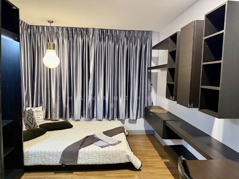The Clover Thonglor Residence, Bangkok, Soi Sukhumvit 55, Khlong Tan Nua, Watthana, Bangkok, 3 Bedrooms, 115 sqm, Condo For Rent, by Thananthorn Wongvarnkaseam, 500443982 - DDproperty.com
