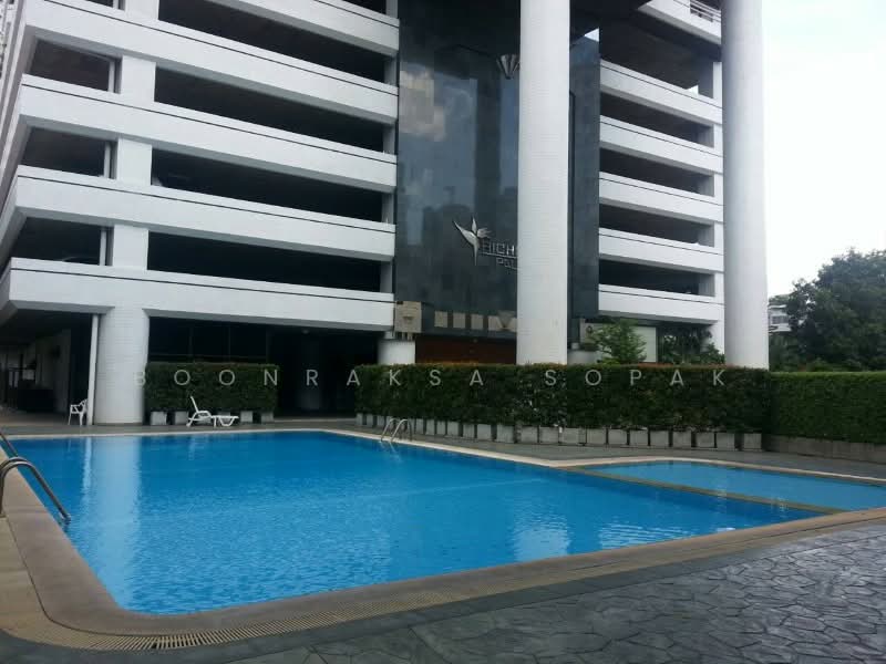 Richmond Palace, Bangkok, Soi Sukhumvit 43 Sukhumvit Road, Khlong Tan Nua, Watthana, Bangkok, 3 Bedrooms, 146 sqm, Condo For Rent, by Boonraksa Sopak, 500444020 - DDproperty.com